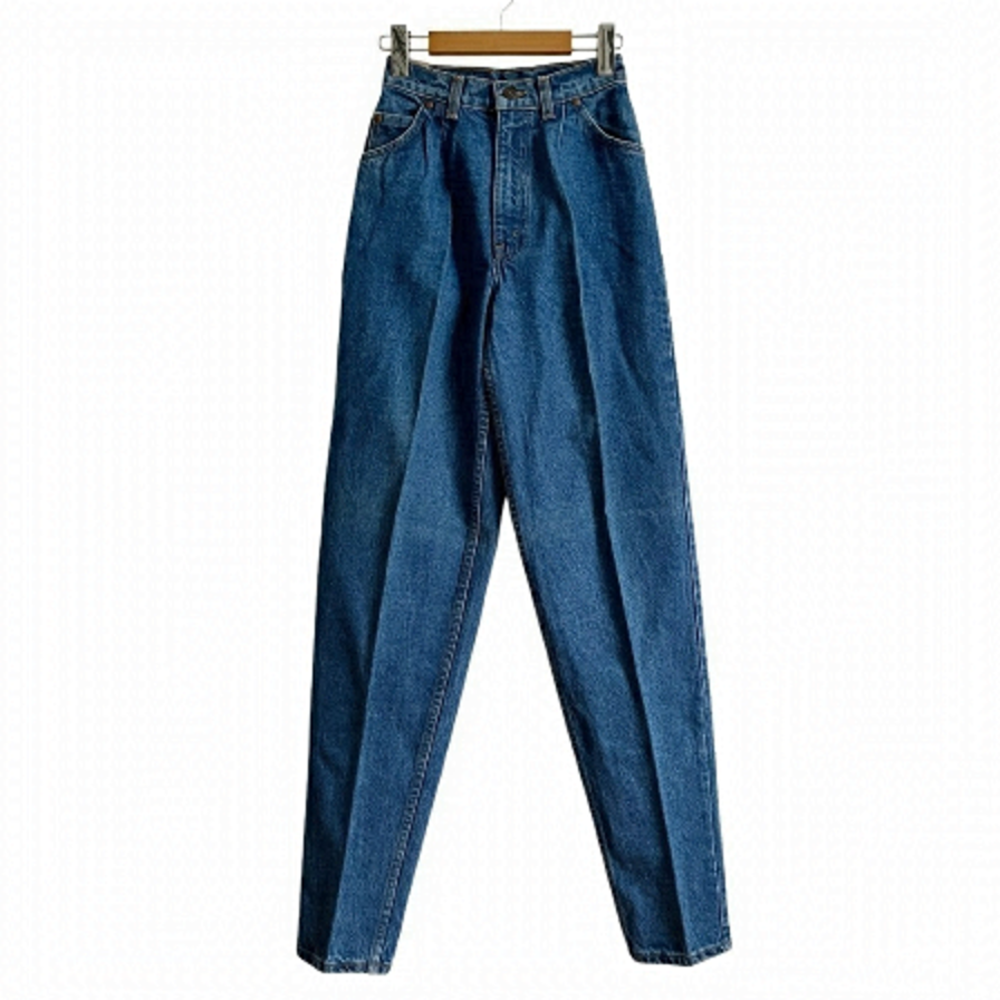 NWT Vintage Levi’s 900 Series High Waisted Jeans *Fit Small